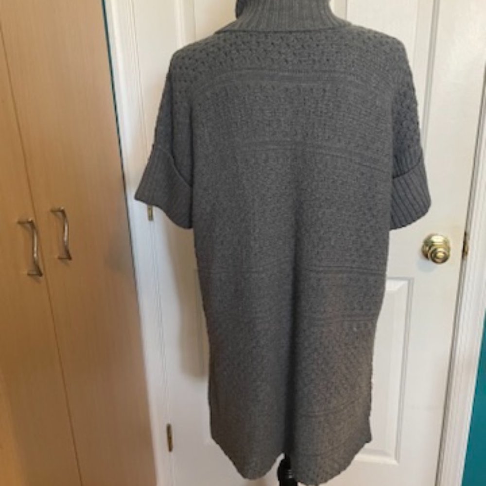 Like New! Nine West Wool Blend Gray Sweater Dress Size S - Picture 11 of 13
